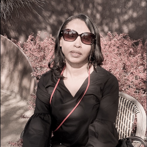 Meet your Posher, Marlene - Picture 2 of 6